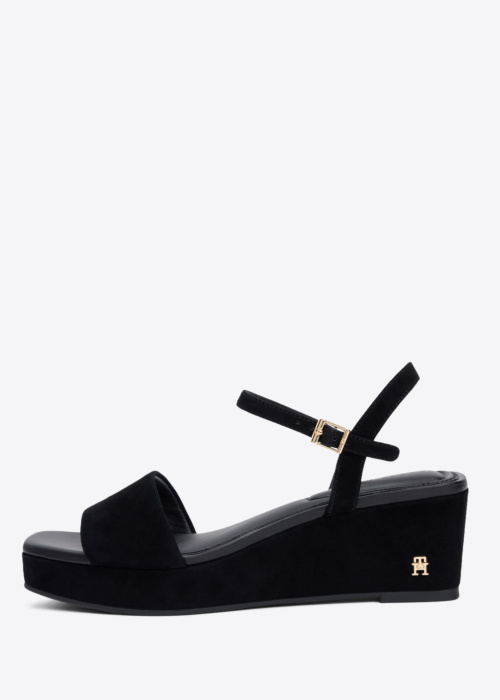 Tommy Hilfiger bateliai