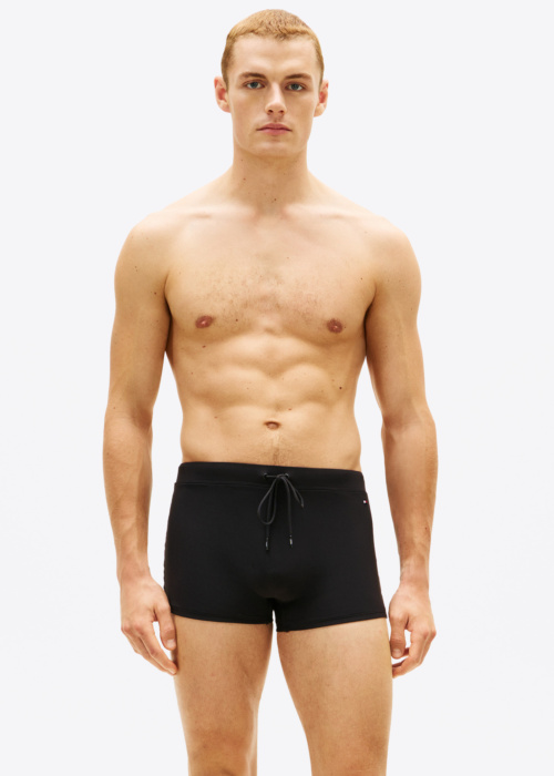 Tommy Hilfiger maudymosi glaudės