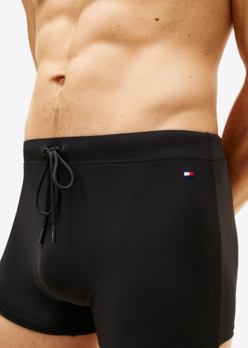 Tommy Hilfiger maudymosi glaudės