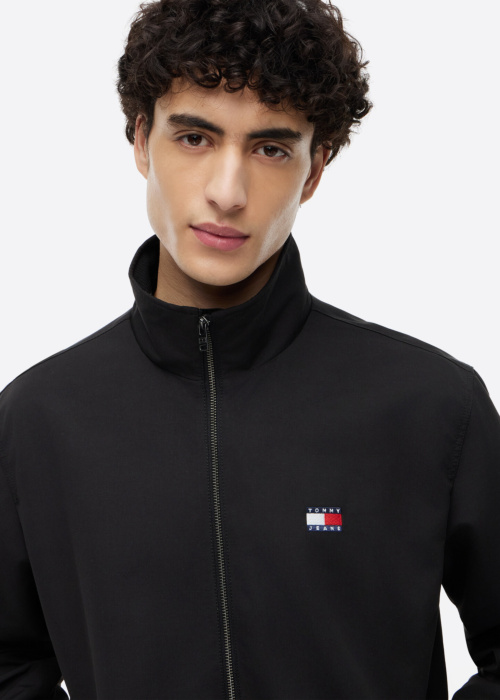 Tommy Jeans pavasario-rudens striukė Essential