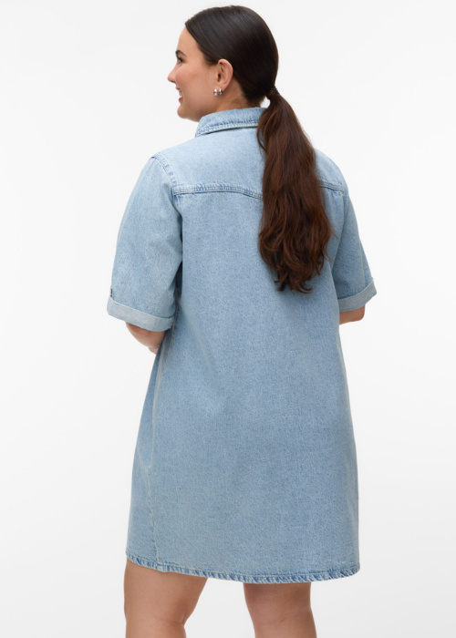 Vero Moda Curve džinsinė suknelė Jennie