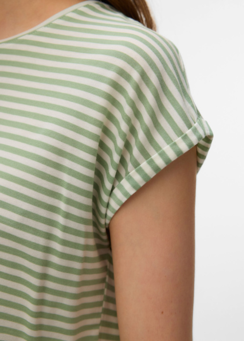 Vero Moda marškinėliai Atidaryti