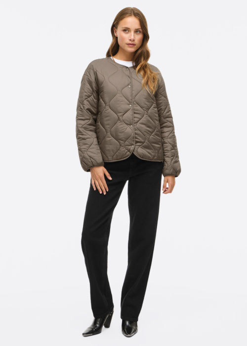 Vila pavasario-rudens striukė Dune