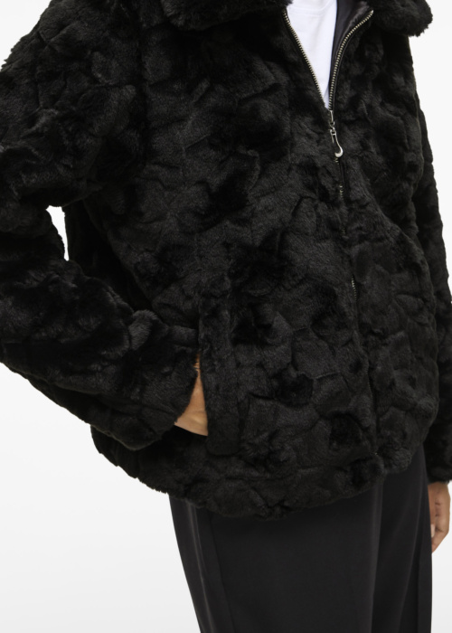 Vila pavasario-rudens striuke Dorte