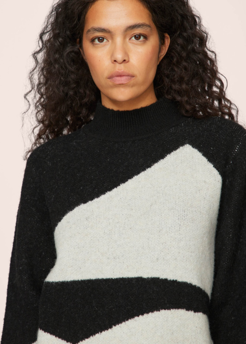 Vila megztinis Cilia