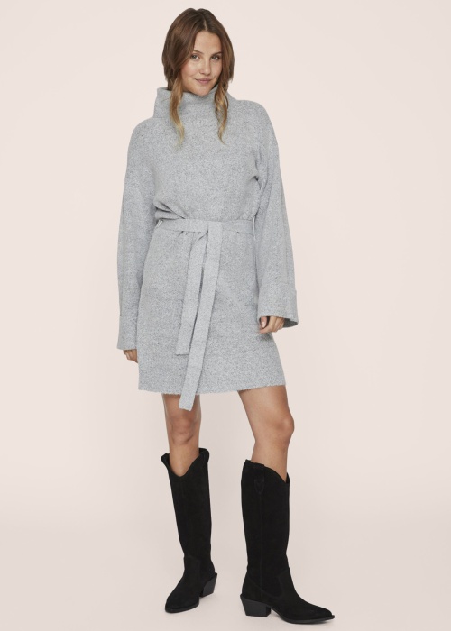 Vila megzta suknelė Rolfie