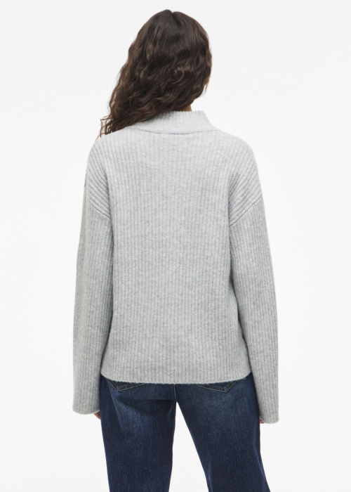 Vila megztinis Lassia