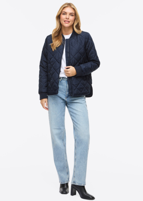 Vila Tepitud pavasario-rudens striukė Tate