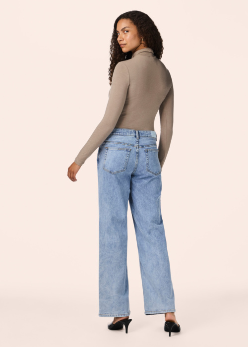 YAS palaidinė Woola