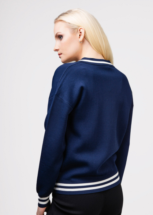 Ivo Nikkolo megztinis Karlo