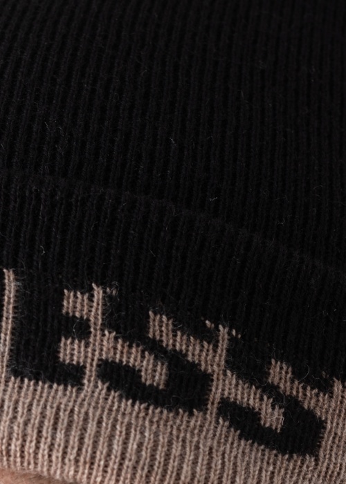 Guess žieminės kepurės ir šaliko komplektas