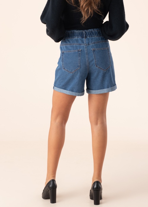 Noisy May šortai Lyra