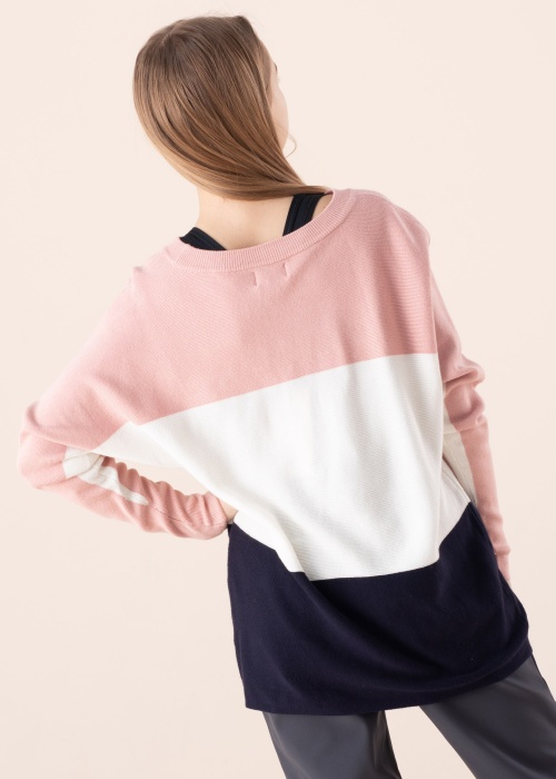 Only megztinis Regitze