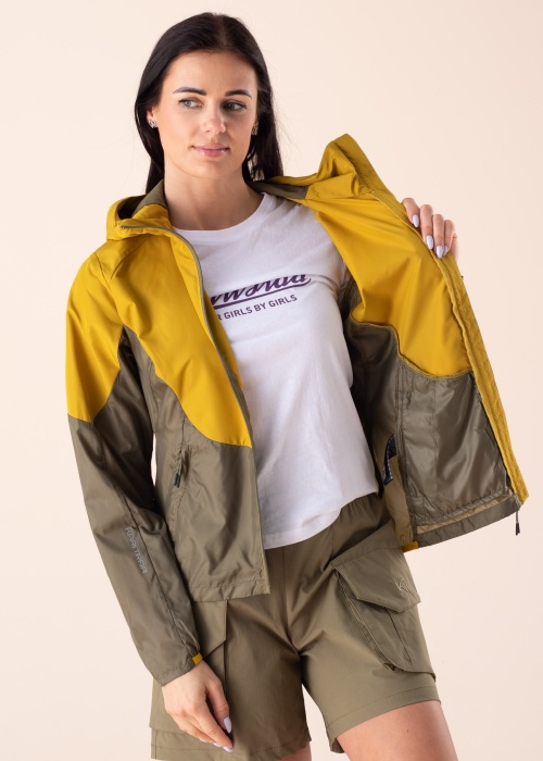 Kari Traa striukė nuo vėjo Sanne