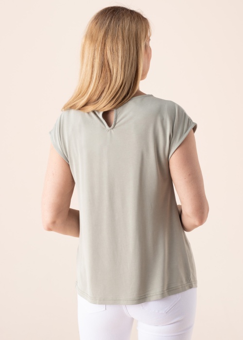 b.young palaidinė Perl