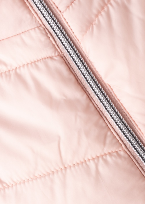 Only pavasario-rudens striukė Tanea