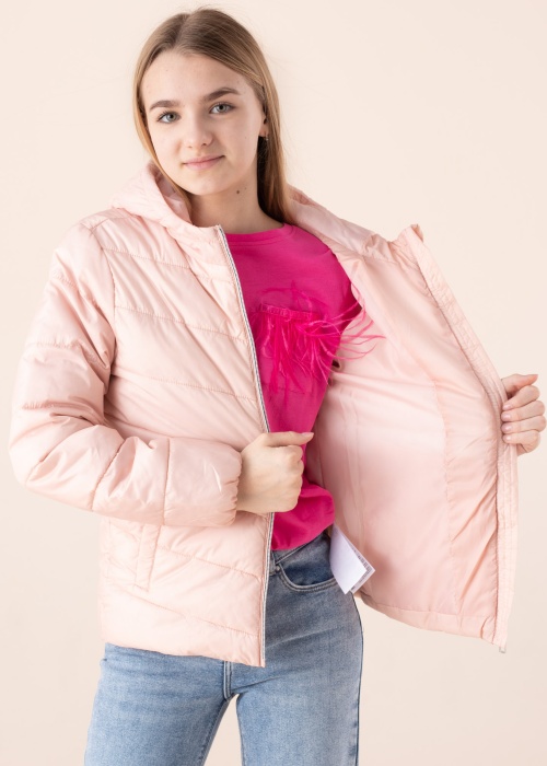 Only pavasario-rudens striukė Tanea