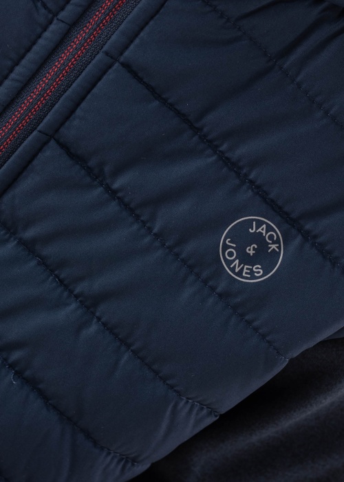 Jack & Jones pavasario-rudens striukė