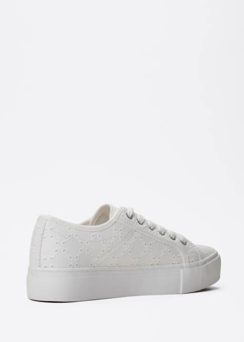 Only laisvalaikio batai Noomi