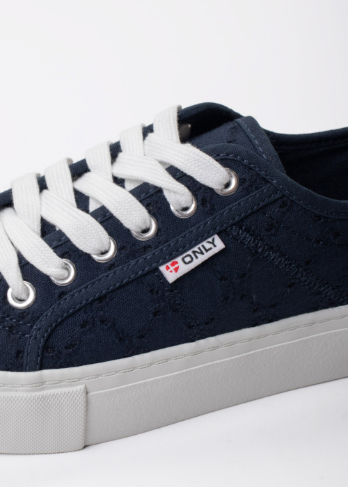 Only laisvalaikio batai Noomi