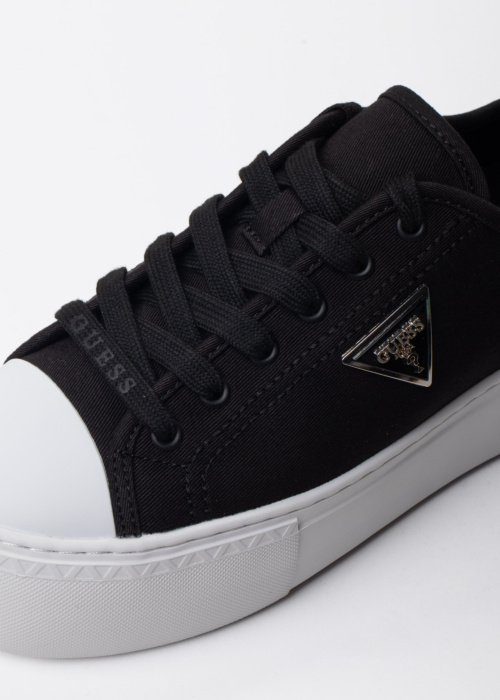 Guess laisvalaikio batai Joezi3