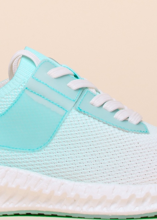 Caprice laisvalaikio bateliai