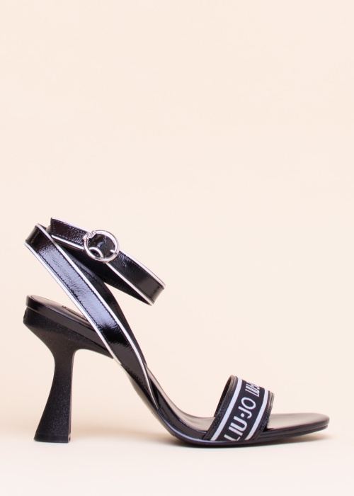 Liu-Jo Oda bateliai Pridėti 05