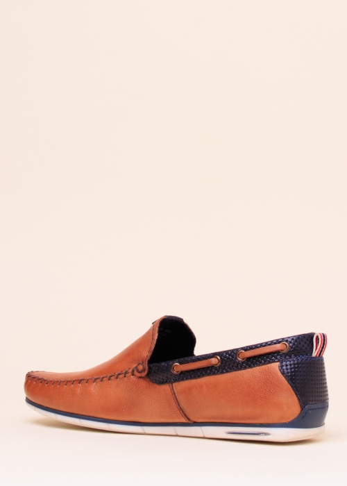 Bugatti mokasinai Chesley