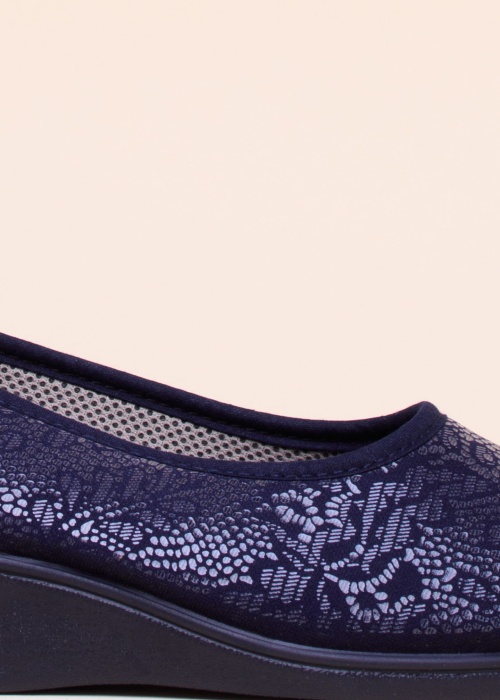 Campello uždari bateliai