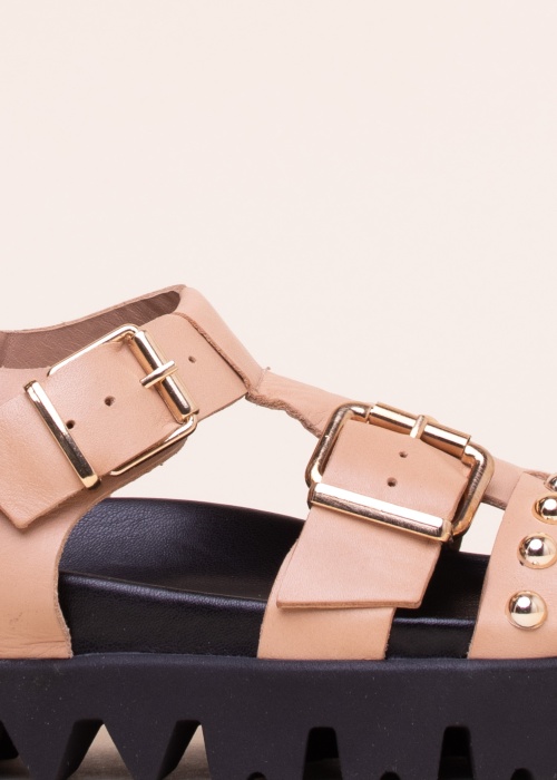 Inuovo odinė avalynė