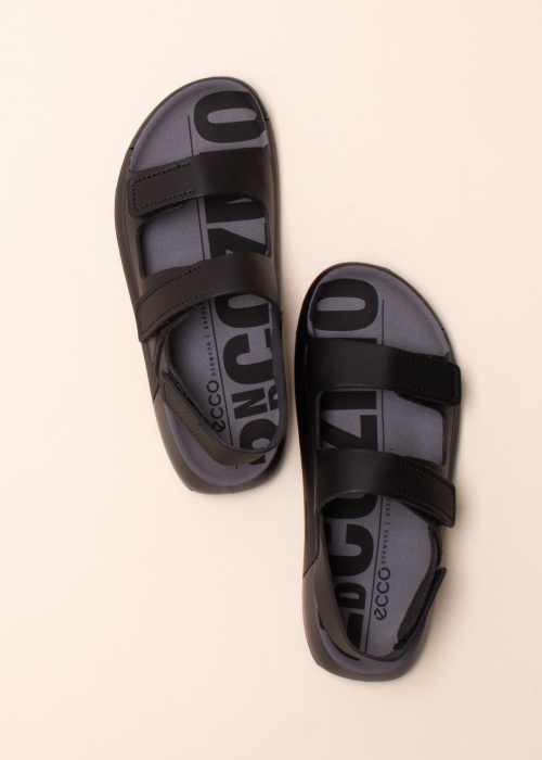 Ecco sandalai