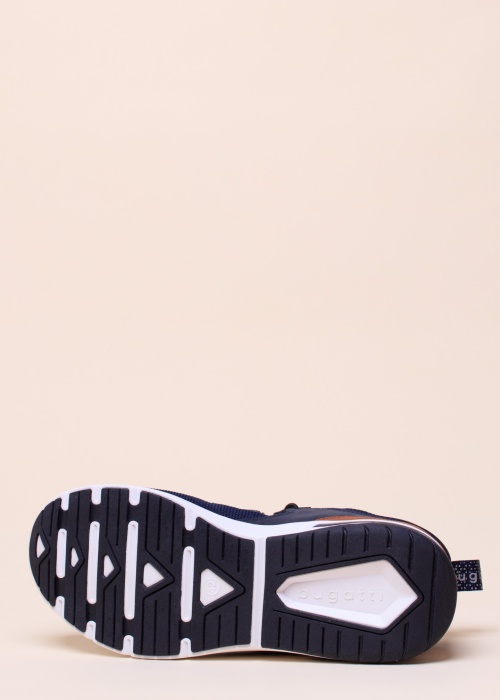 Bugatti laisvalaikio bateliai Numbis