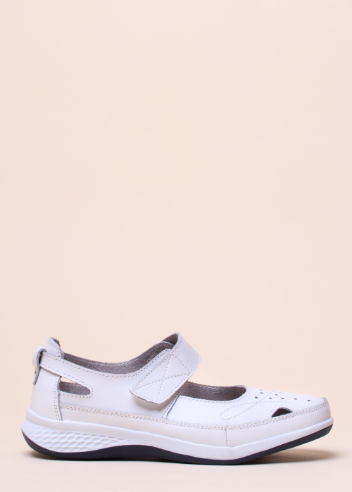 Lundeberg laisvalaikio bateliai Heden