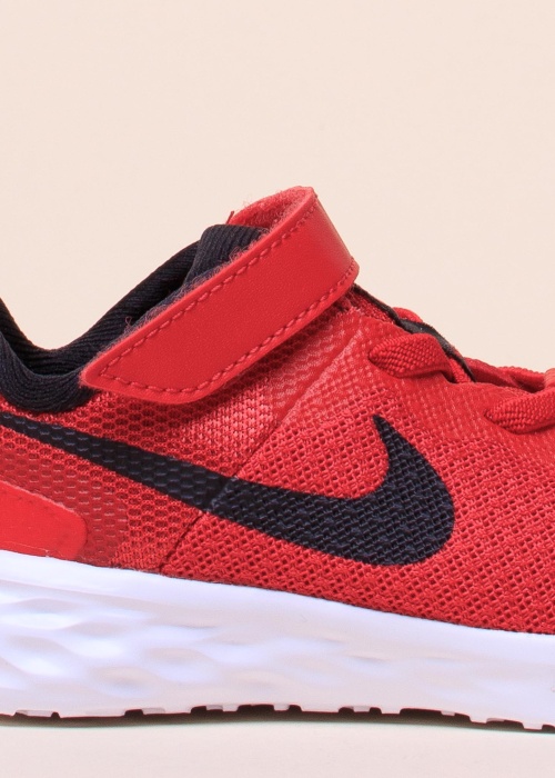 Nike bėgimo bateliai Revolution 6