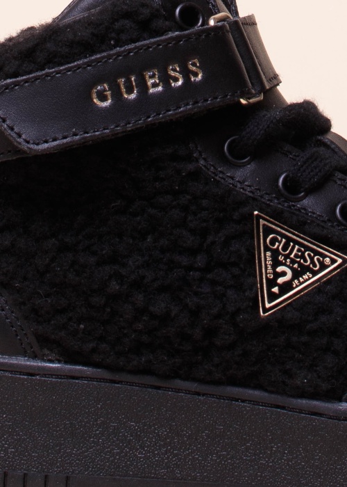 Guess laisvalaikio batai Vyves