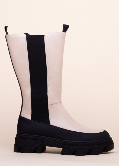 Only aulinukai Tola 7