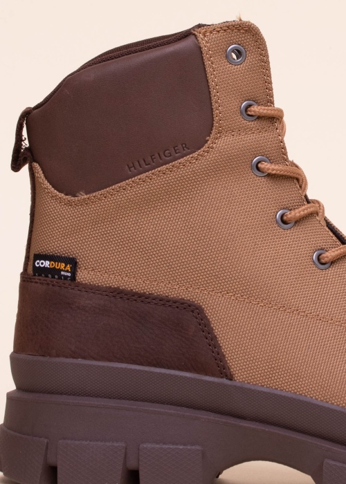 Tommy Hilfiger aulinukai