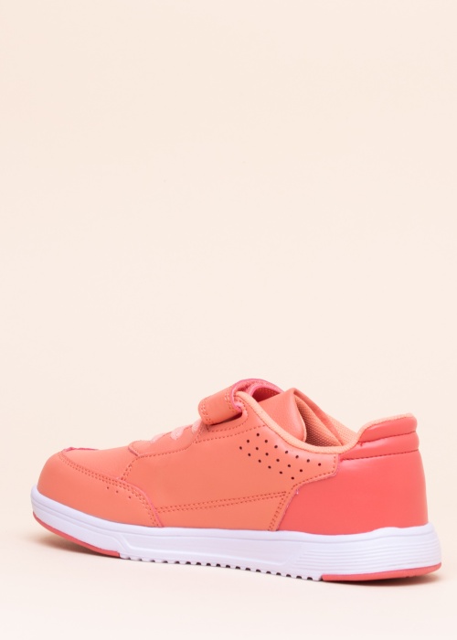 Lundeberg laisvalaikio bateliai Hemse