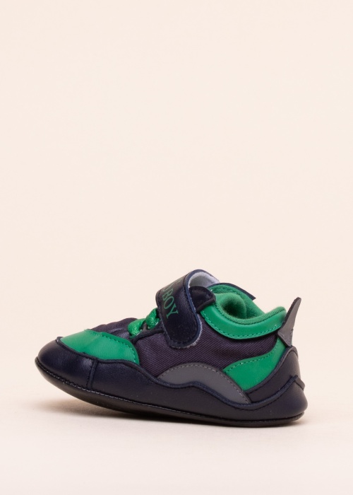 Guess laisvalaikio batai