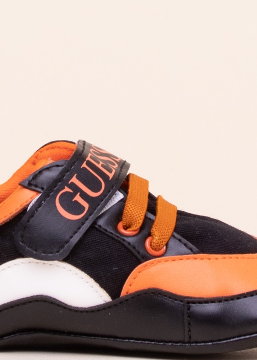 Guess laisvalaikio batai