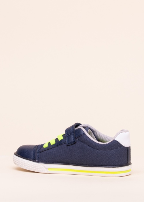 Sprox teniso bateliai