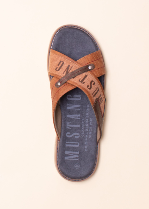 Mustang sandalai