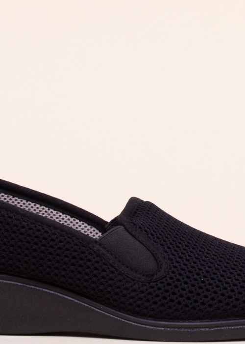 Campello uždari bateliai