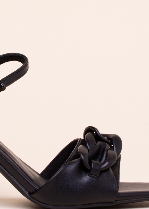 Marco Tozzi bateliai