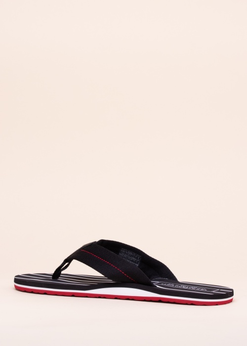 Tommy Hilfiger šlepetės per pirštą