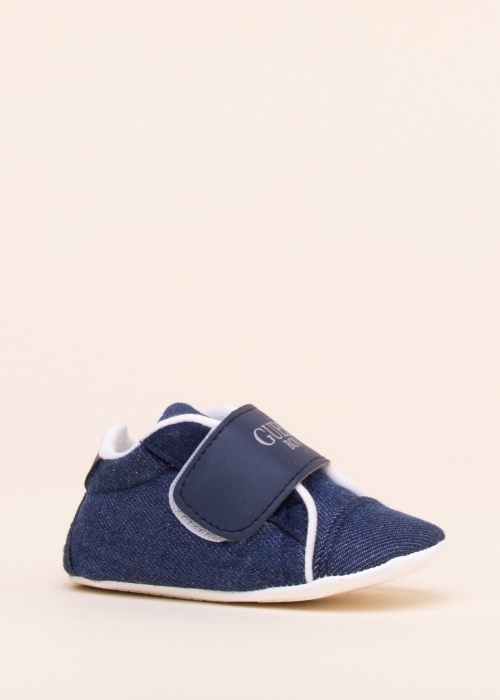 Guess laisvalaikio bateliai Theo