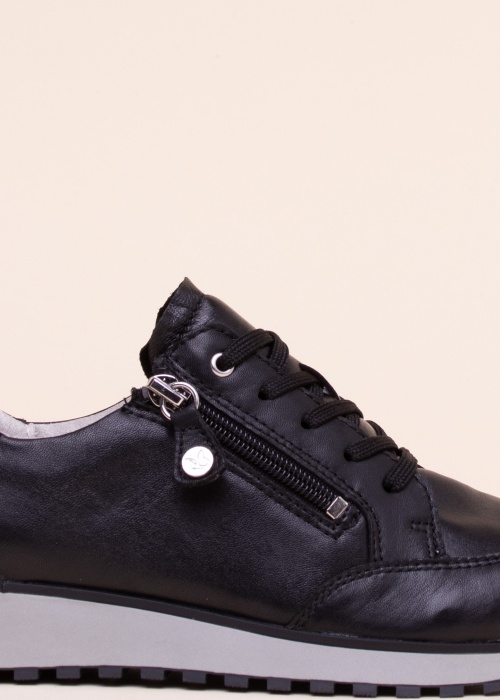 Caprice laisvalaikio bateliai