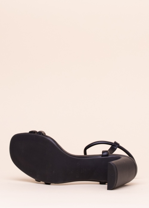 Bianco bateliai Biacherry