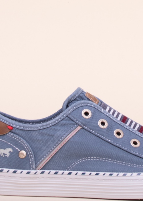 Mustang laisvalaikio batai