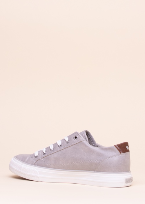 Mustang laisvalaikio batai